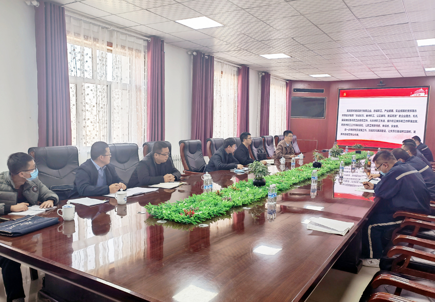 新疆维吾尔自治区党委组织部处长熊七洲莅临英吉沙公司检查党建工作 新疆维吾尔自治区党委组织部处长熊七洲莅临英吉沙公司检查党建工作