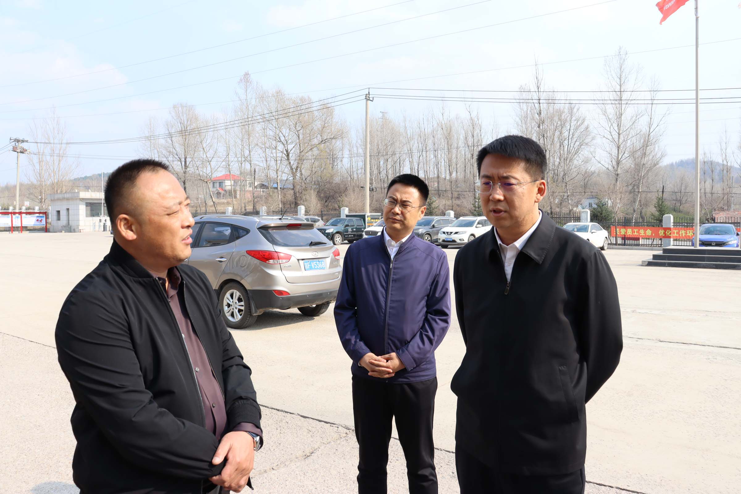 江源区委书记潘国强到白山公司调研安全生产工作 江源区委书记潘国强到白山公司调研安全生产工作